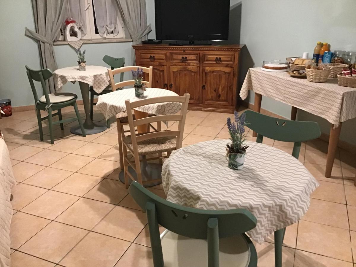 Achirina Bed And Breakfast Cisterna di Latina Εξωτερικό φωτογραφία